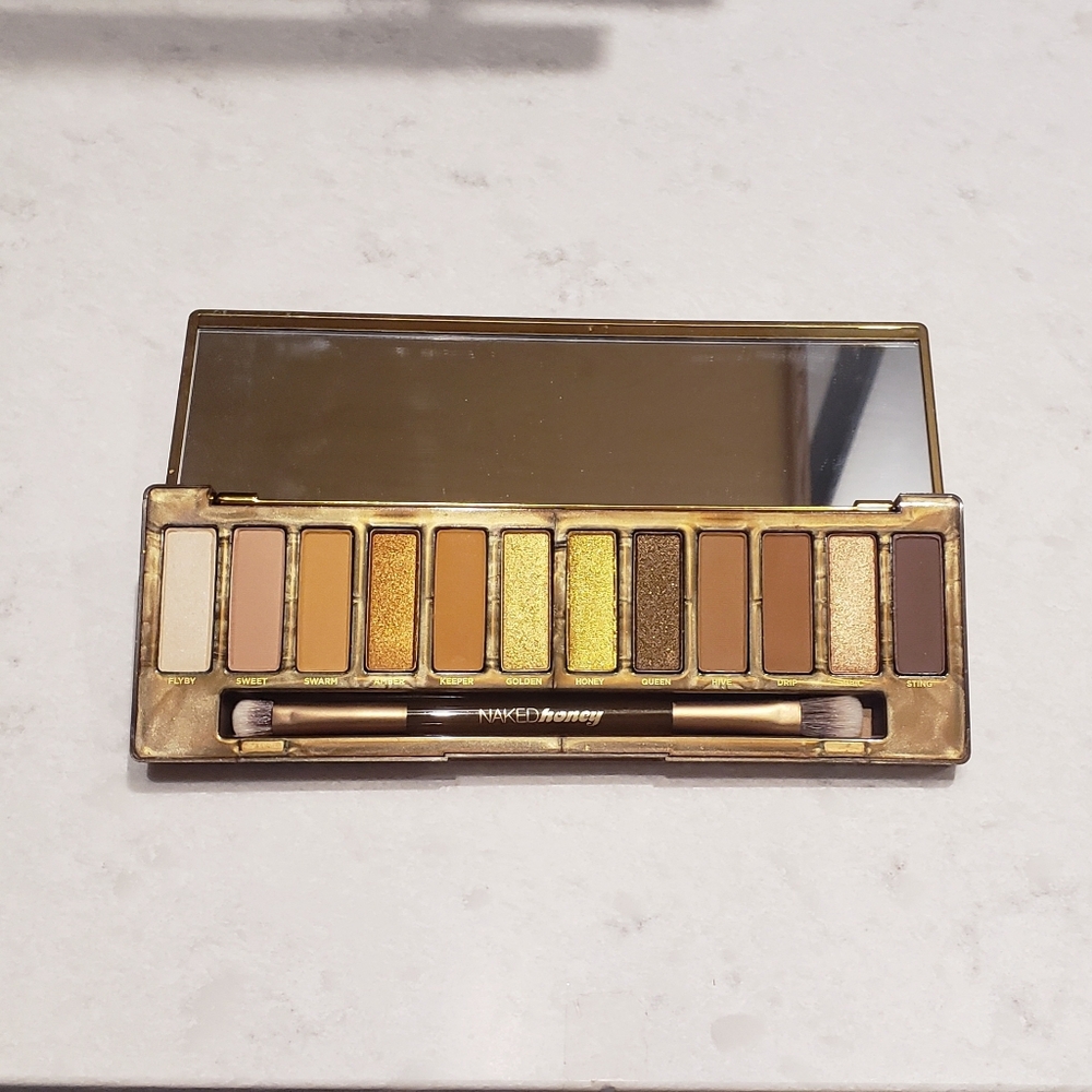 Urban Decay Naked Honey Eyeshadow Palette